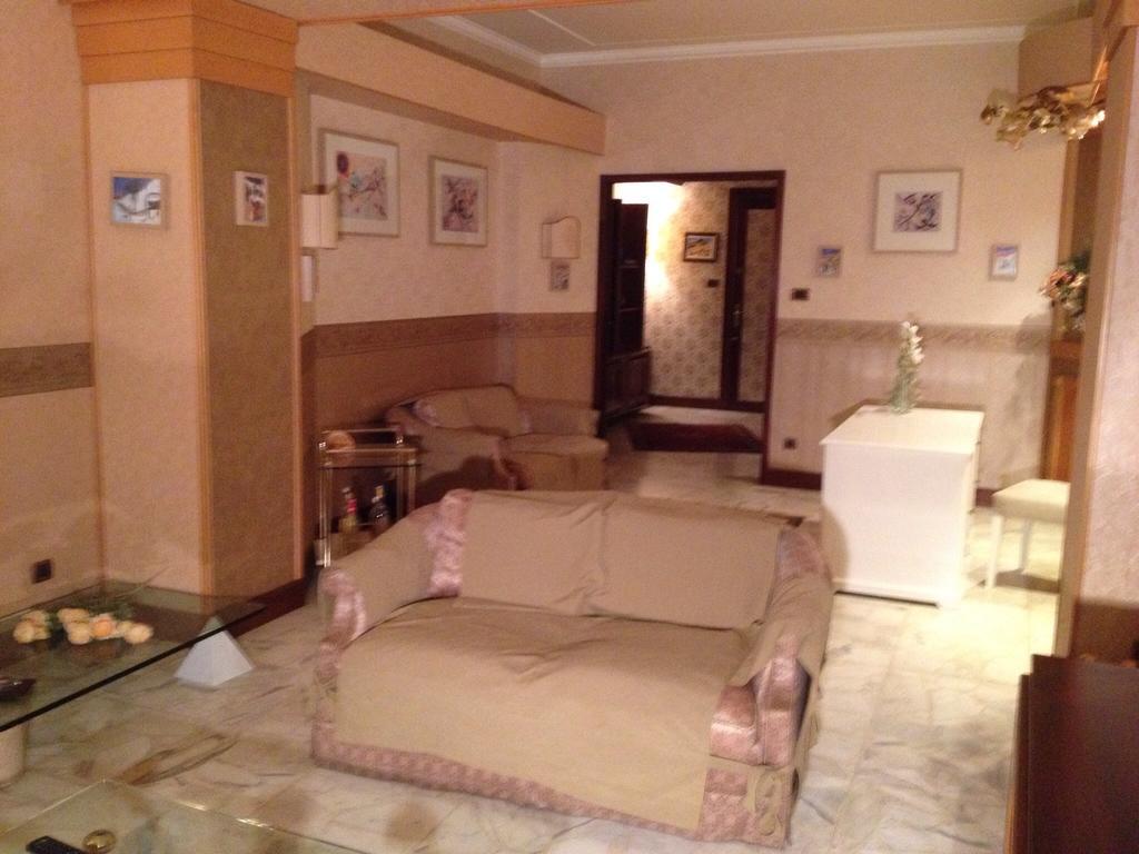 B&B Il Bagolaro Dell'Etna Sant'Agata Li Battiati Exteriör bild